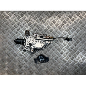 Моторчик привод открывания крышки багажника Lexus RX300 (2003-2008) 6935048050 42710710030	