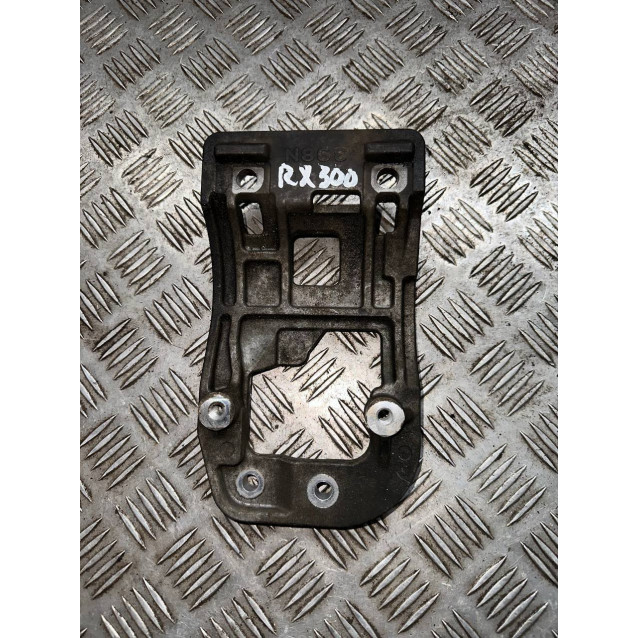 Кронштейн крепления компрессора кондиционера Lexus RX300 (2003-2008) 8843107021 8843133041