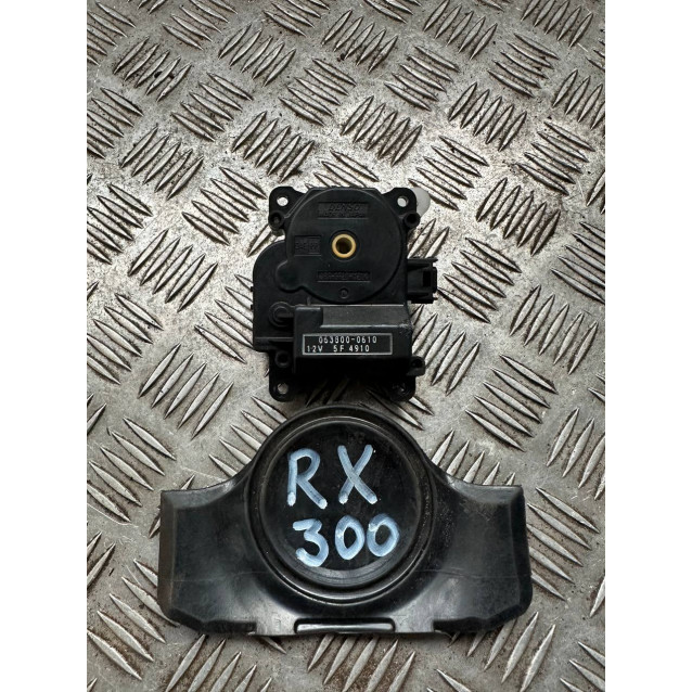 Шаговый двигатель печки Lexus RX30 (03-06) 0638000610