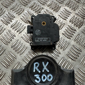Мотор заслонки рециркуляции воздуха Lexus RX30 (03-06) 0638000620