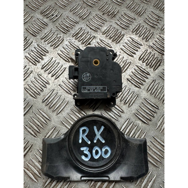 Мотор заслонки рециркуляции воздуха Lexus RX30 (03-06) 0638000620