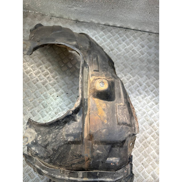 Подкрылок передний левый Mazda 3 (2003-2009) BP4K56140E B37F56140E