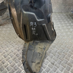 Подкрылок передний правый Mazda 3 (2003-2009) BR5S56130B