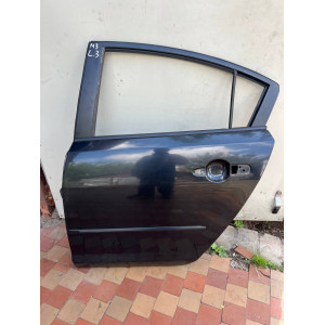 Дверь задняя левая Mazda 3 (2003-2009) BN8V73020D *дефект