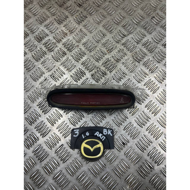 Фонарь в багажник Mazda 3 (2003-2009) BN8V51580 BS4J51593