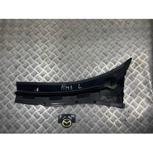 Жабо пластик панель під лобове скло (двірники) Mazda 3 (2003-2009) BN8V507R0G BN8V507R0C BP4K507P1A