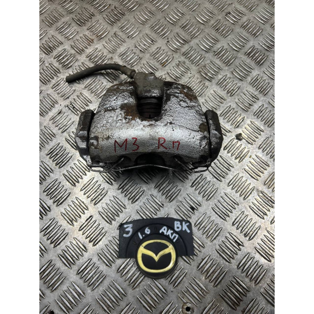 Супорт передній правий Mazda 3 (2003-2009)  BPYK3361XA