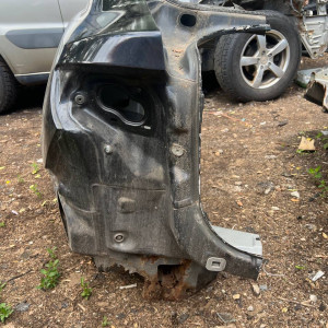 Крыло заднее левое четверть Mazda 3 (2003-2009)