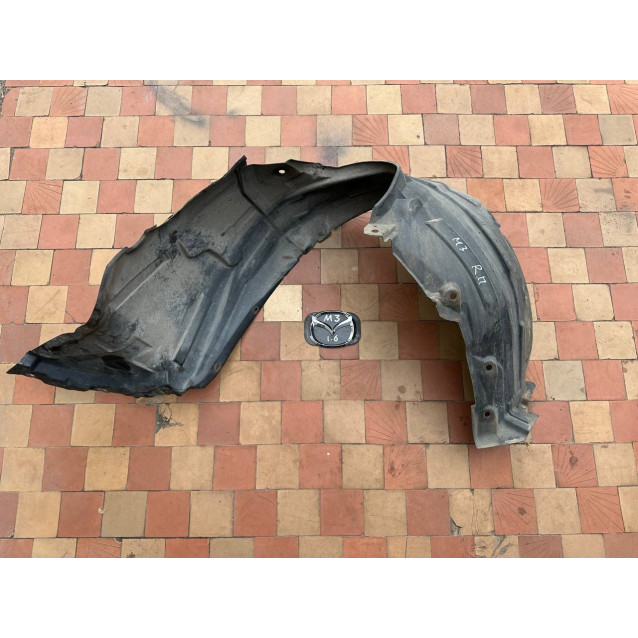 Подкрылок передний правый Mazda 3 (2003-2009) BP4K56130E BP4K56130F