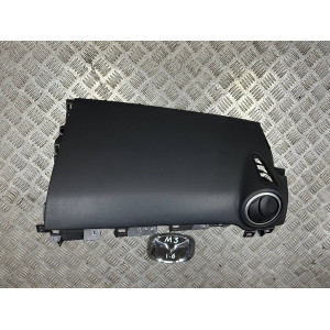 Подушка безпеки в торпедо Mazda 3 (2003-2009) BP4K6035XE