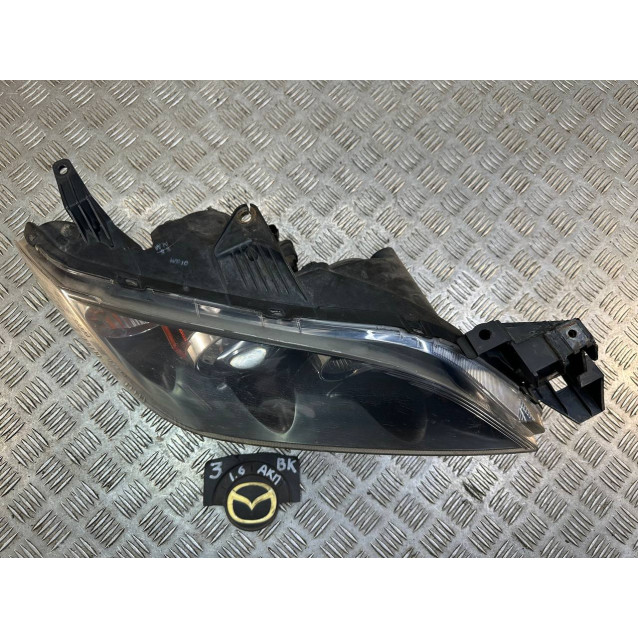 Фара правая Mazda 3 (2003-2009) BN8V510K0D BN8V510K0E BN8V510K0C  *Дефект крепления ( подпаяно)