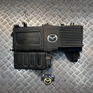 Корпус воздушного фильтра Mazda 3 (2003-2009) 1,6 МКПП Z60118780E