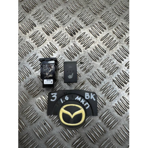 Кнопка подогрева сидения Mazda 3 (2003-2009) BP4K66420