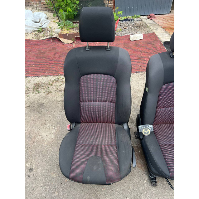 Сиденья Mazda 3 (2003-2009) BP6P88130D04