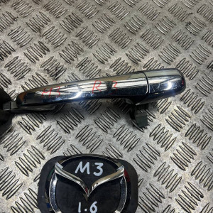 Ручка двери наружная правая задняя Mazda 3 BK (2003-2008) GJ6A58410D08 GJ6A58410H08