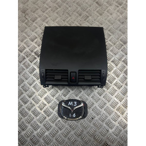 Дефлектор торпедо центральный Mazda 3 (2003-2009) BP4K64930G BP4K64930F