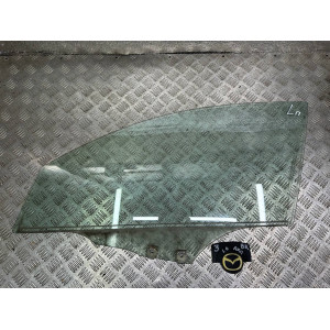 Стекло двери переднее левое Mazda 3 (2003-2009) BP4K59511A
