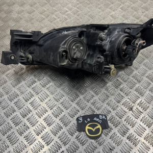 Фара правая Mazda 3 (2003-2009) BN8V510K0D BN8V510K0E BN8V510K0C
