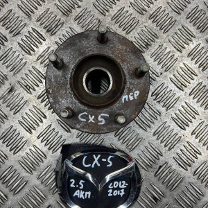Ступица передняя Mazda CX-5 (2012-2017) 2,5 KD353304XC 0582CX5F