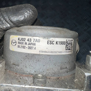 Блок ABS Mazda CX-5 (2012-2017) KJ02437A0