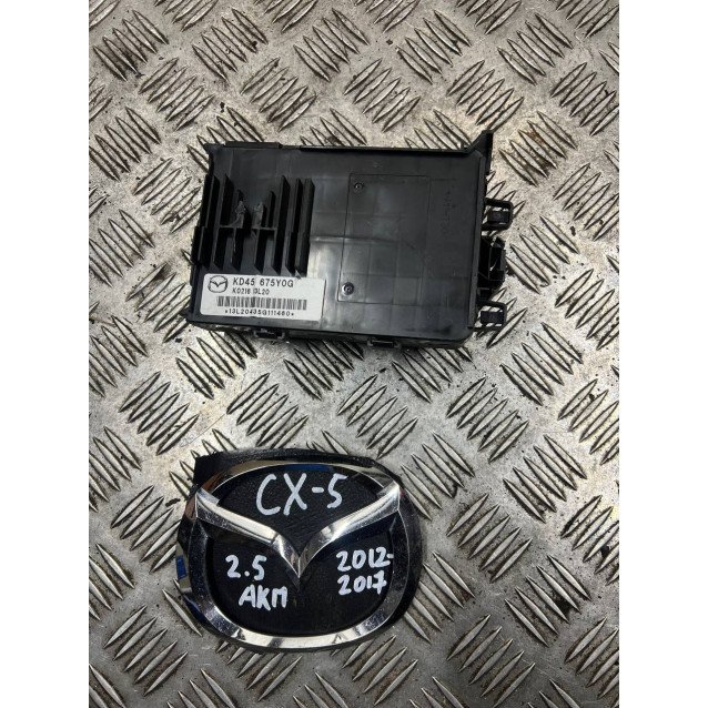 Блок управления комфортом Mazda CX-5 (2012-2017) KD45675Y0G