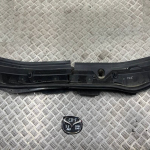 Жабо пластик панель під лобове скло (двірники) Mazda CX-5 (2012-2017) KD53507R0B KD53507S0A