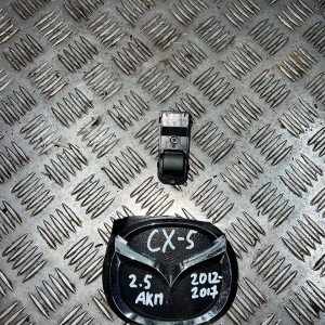 Кнопка склопідйомника одиночна Mazda CX-5 (2012-2017) KD3566660 KD3566370