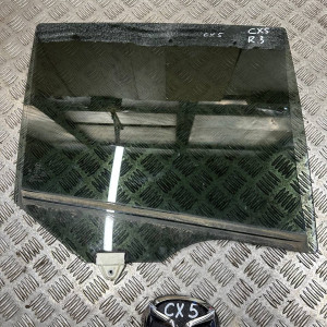 Стекло двери заднее правое Mazda CX-5 (2012-2017) KD4772510