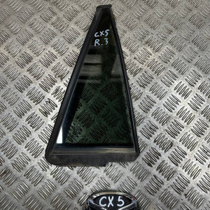 Стекло двери заднее правое (форточка) Mazda CX-5 (2012-2017) KD4772661A