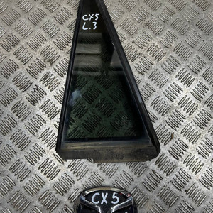 Стекло двери заднее левое (форточка) Mazda CX-5 (2012-2017) KD4773661A