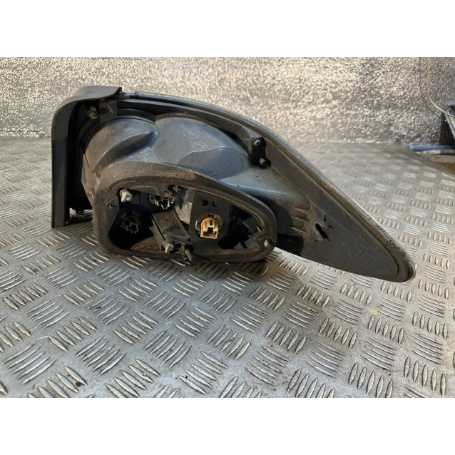 Фонарь левый Mazda CX-7 (2006-2012) E22151160B