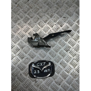Петля капота права Mazda CX-7 (2006-2012) EG2152410C EG2152410B