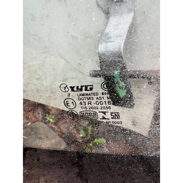 Стекло лобовое Mazda CX-7 (2006-2012) * не оригинал