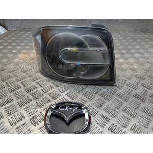 Фонарь правый Mazda CX-7 (2006-2012) E22151150B
