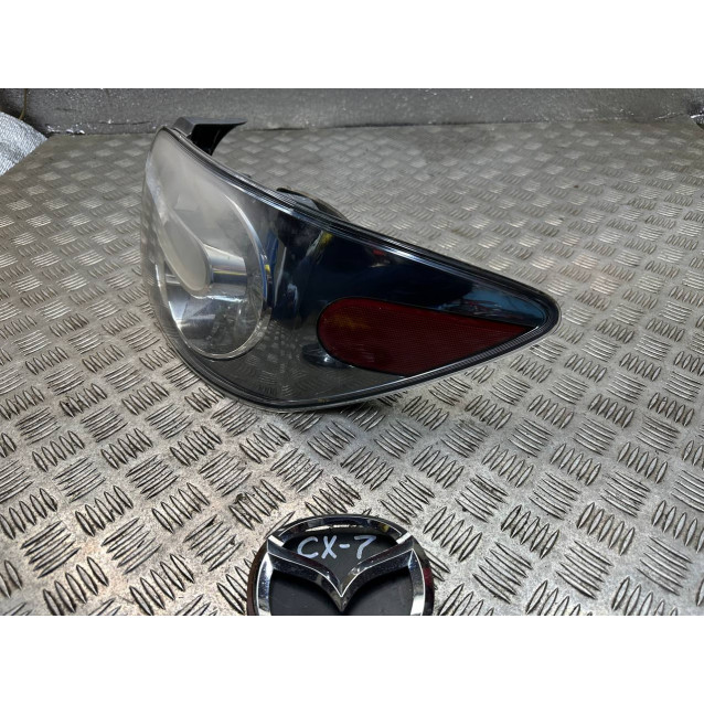 Фонарь левый Mazda CX-7 (2006-2012) E22151160B