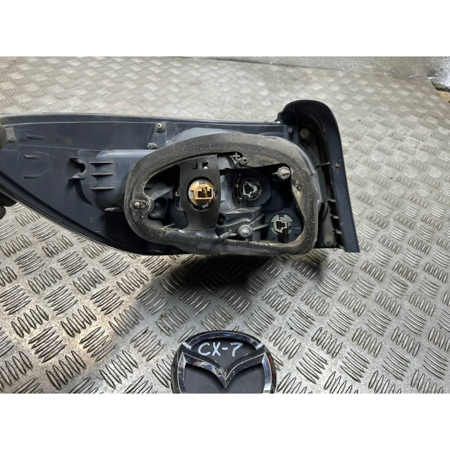 Фонарь левый Mazda CX-7 (2006-2012) E22151160B