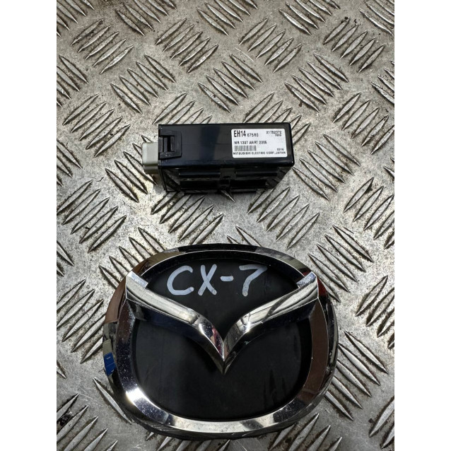 Блок управления комфортом Mazda CX-7 (2006-2012) EH14675R0