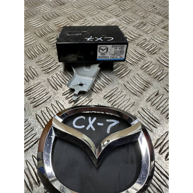 Блок управления центральным замком Mazda CX-7 (2006-2012) EG236750ZB