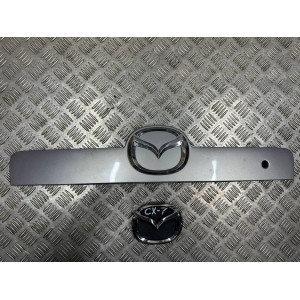 Накладка двери багажника декоративная Mazda CX-7 (2006-2012) EG2450810E
