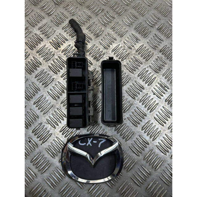 Блок предохранителей реле Mazda CX-7 (2006-2012) 2.3 АКПП EH1466750