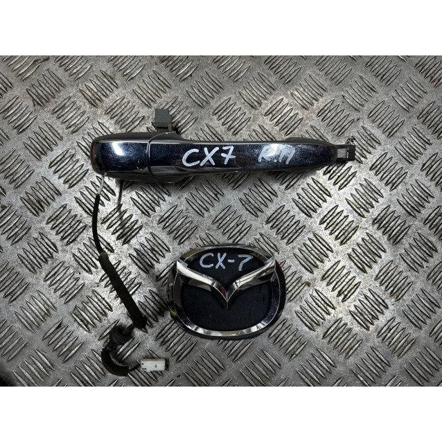 Ручка двери наружная правая передняя Mazda CX-7 (2006-2012) EH1458410A