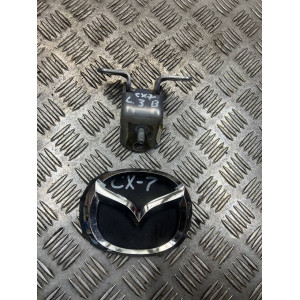 Петля двери задней левой верх Mazda CX-7 (2006-2012) D46173210