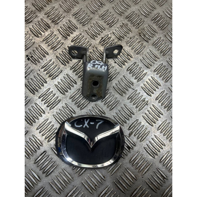 Петля двери передней правой низ Mazda CX-7 (2006-2012) F15159210A
