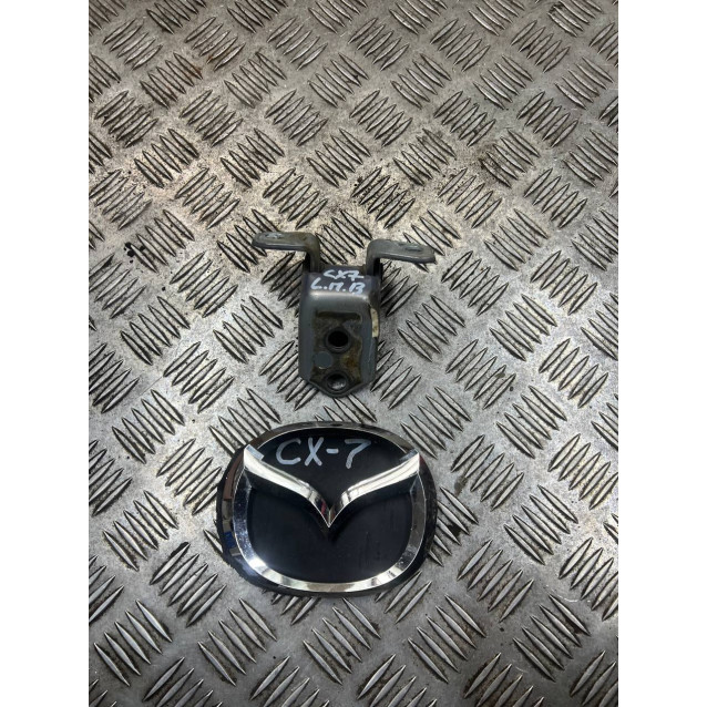 Петля двери передней левой верх Mazda CX-7 (2006-2012) F15159210A