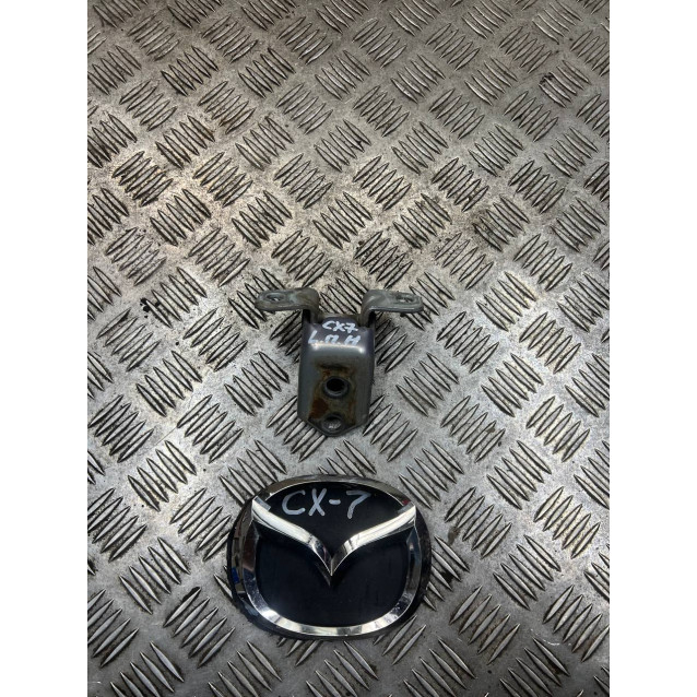 Петля двери передней левой низ Mazda CX-7 (2006-2012) F15158210A
