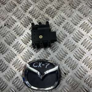 Шаговый двигатель печки Mazda CX-7 (2006-2012) GP9A61A60 GP9A61A70A