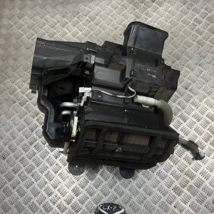 Корпус печки Mazda CX-7 (2006-2012) GP9E61A01 GP9E61A02