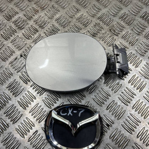Лючок бензобака Mazda CX-7 (2006-2012) EG2142410B