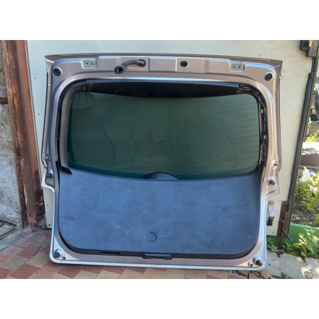 Крышка багажника со стеклом Mazda CX-7 (2006-2012) EGY56202XB