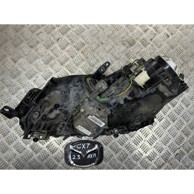 Фара правая Mazda CX-7 (2006-2012) EH1051031B *ксенон, дефект крепления